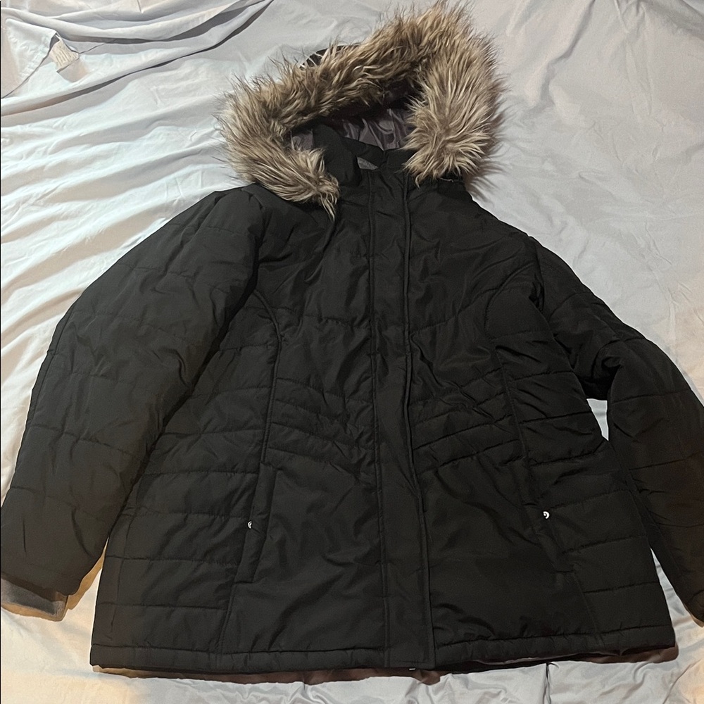 Swiss Tech Black Puffer Jacket with Fur Hood